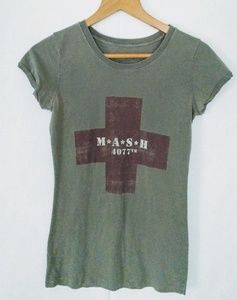 M.A.S.H Graphic Fitted Television Show Tee T-shirt